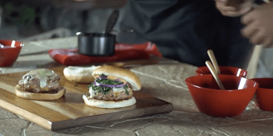 Legados de la tribu - Hamburguesa de Cerdo